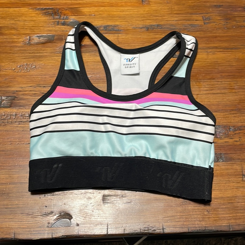 sports bra